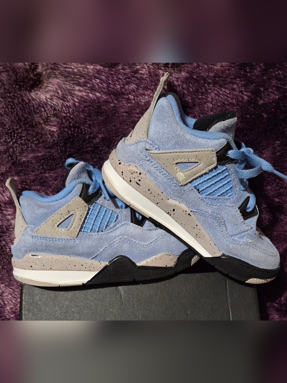 Air Jordan 4 Retro Toddler 9C BQ7670-400 University Blue Suede Kids Shoes